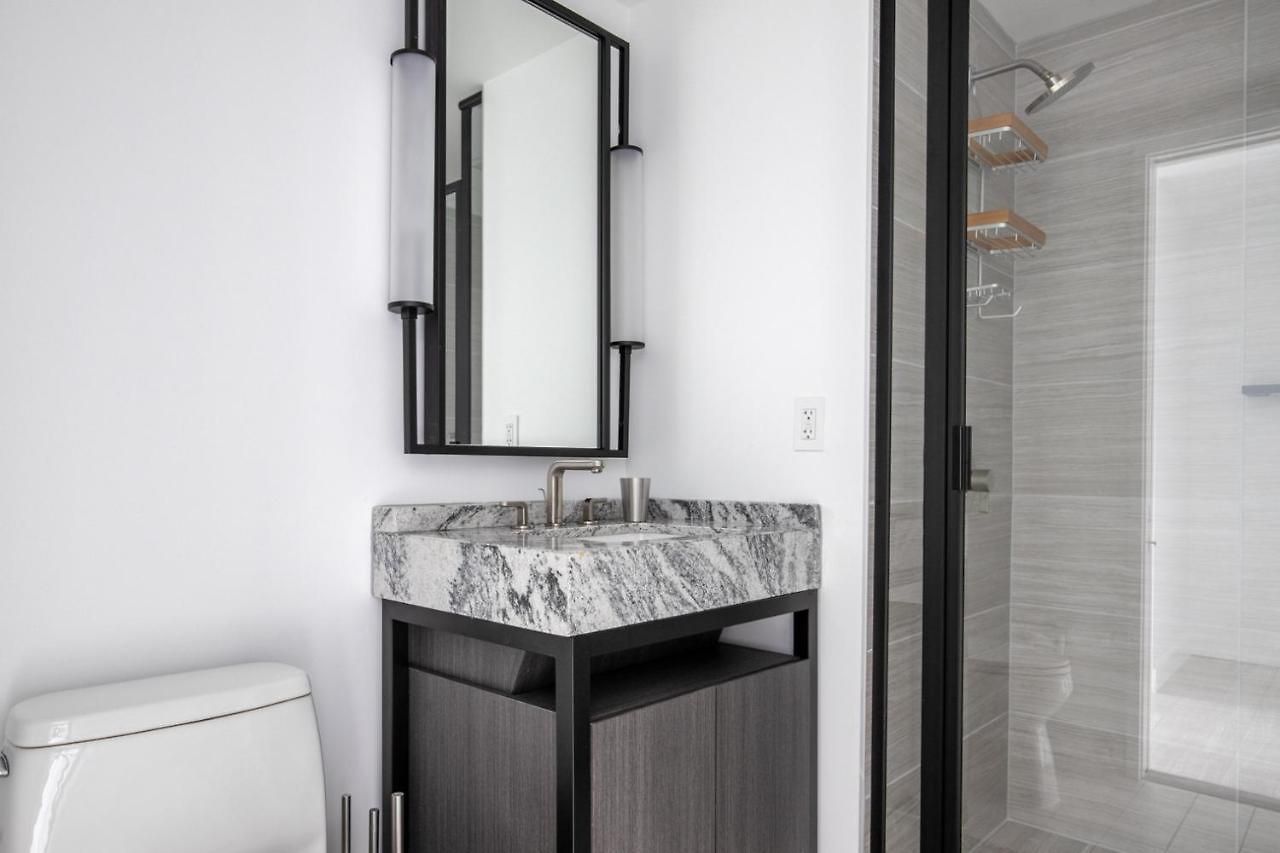 Seaport 1br W Gym Pool Wd Doorman Bos-280 Apartment