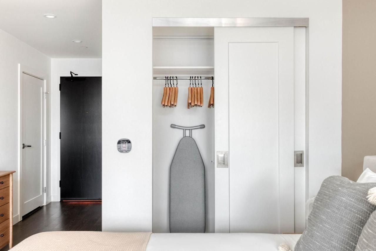 Apartment Fenway W Wd Roof Gym Nr Fenway Park Bos-855 Boston