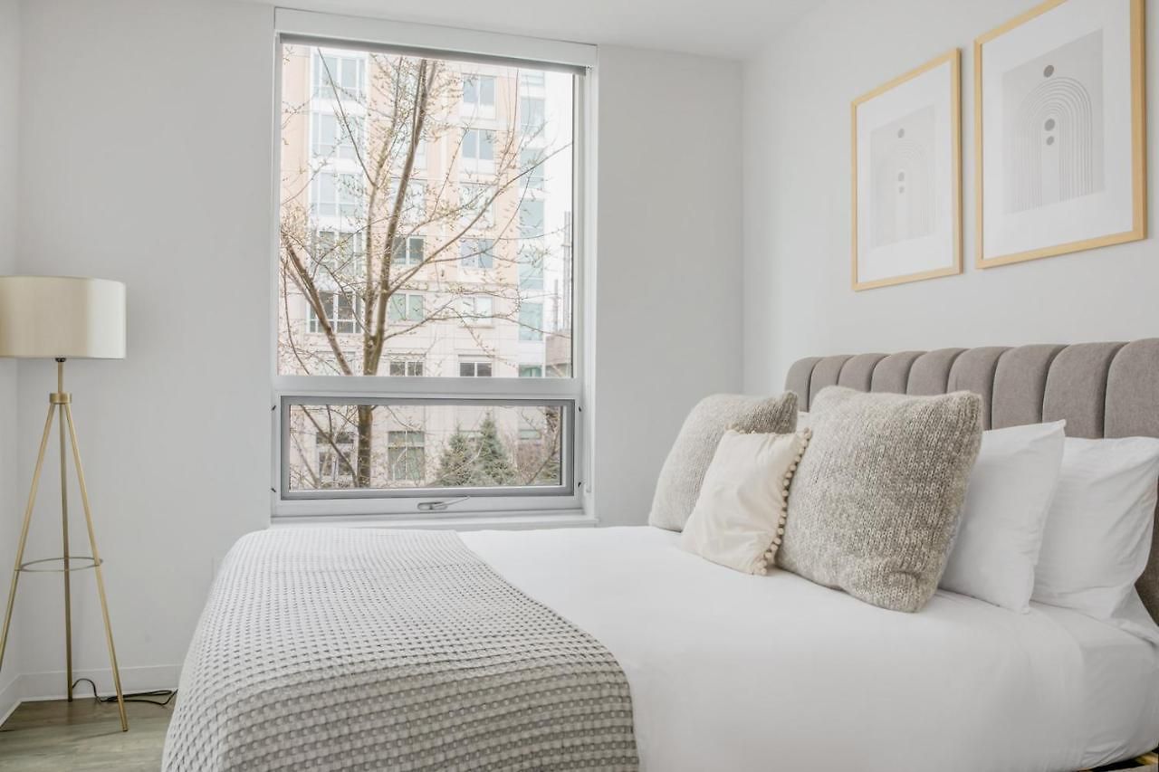 Apartment E Cambridge 2br W Gym Wd Nr Lechmere T Bos-635 Boston