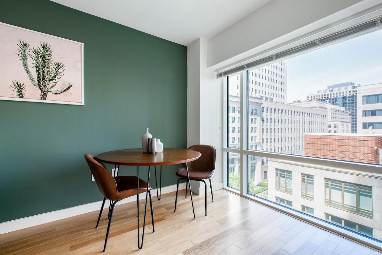 Apartment Back Bay 1br W Wd Gym Doorman Nr T Station Bos-85 *