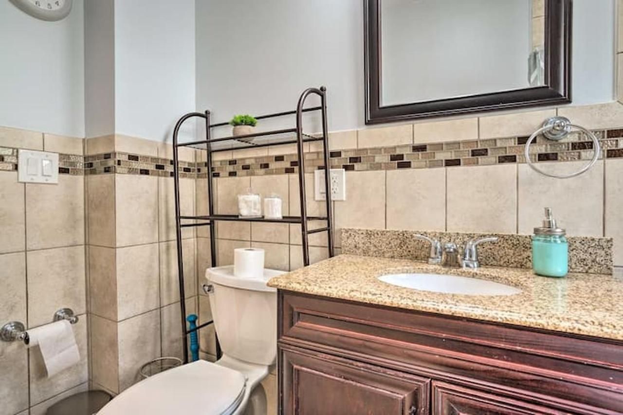 Astonishing 4br Bright *apt With Modern Amenities! Apartment *