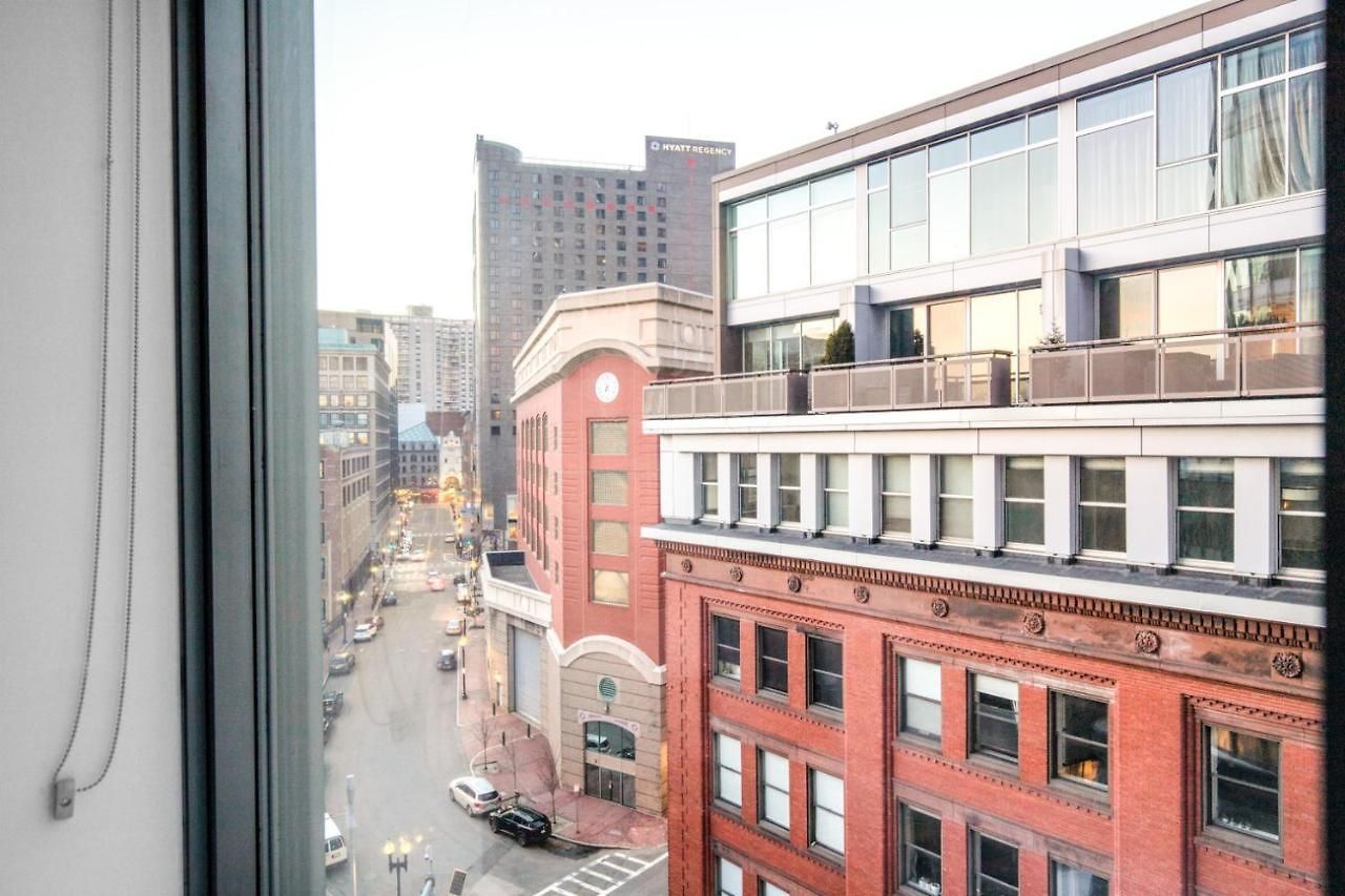 Apartment Downtown 1br W Gym Wd Nr S Station Bos-618