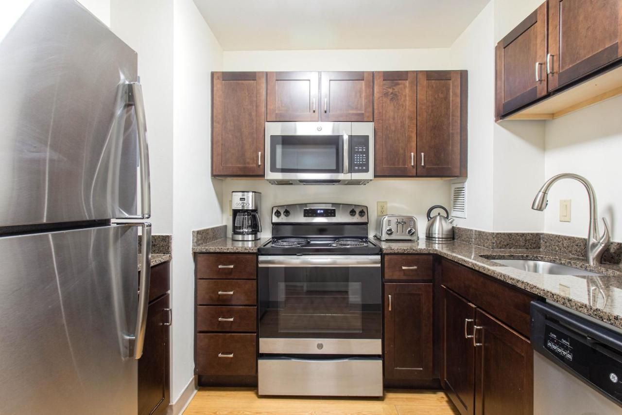 Back Bay 2br2b Steps From Prudential Center Bos-408 *