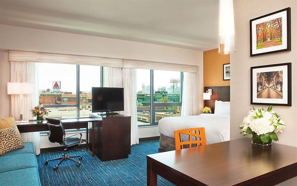 By Marriott Back Bay/fenway Hotel