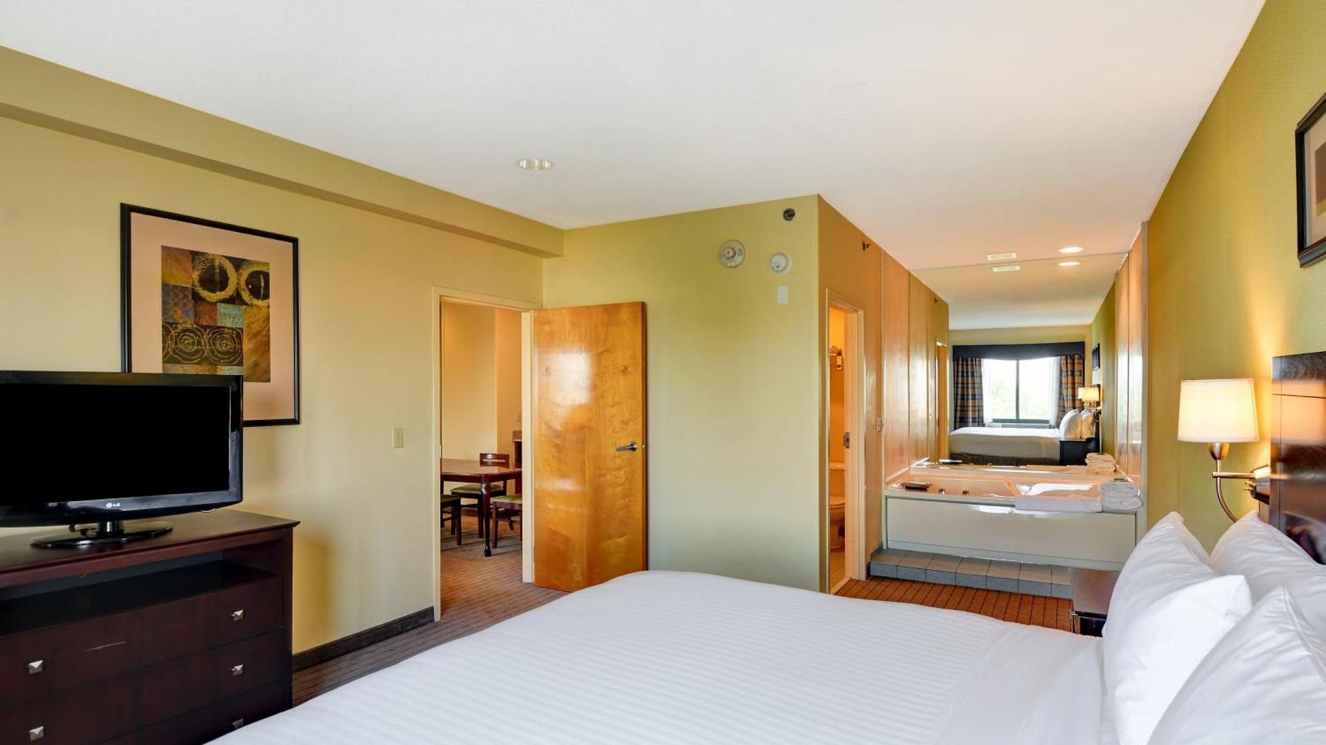 Hotel Express By Ihg