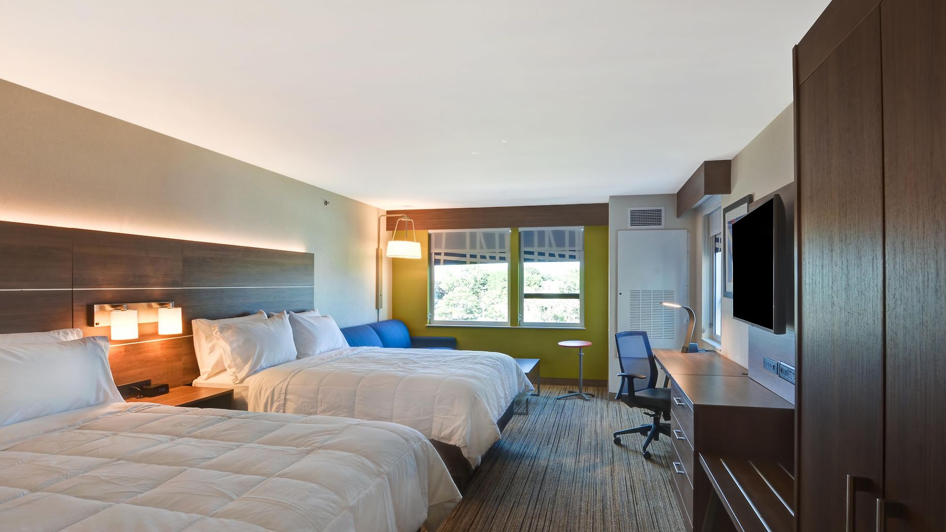 Hotel Express By Ihg Boston