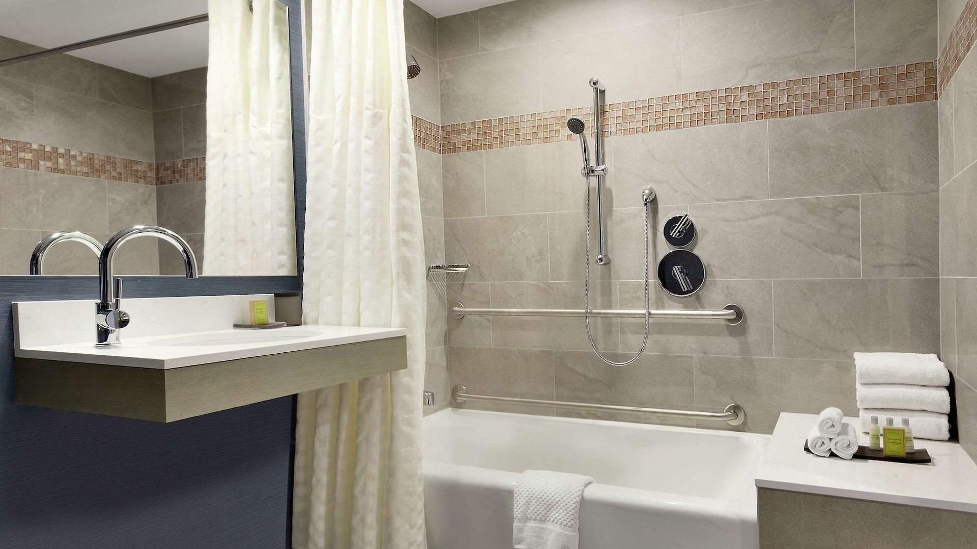 Doubletree By Hilton - Cambridge 4*