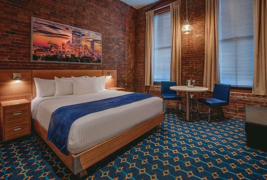 Hotel Harborside