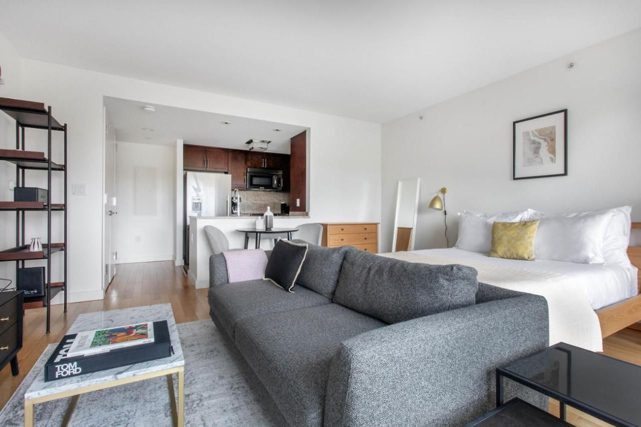 Back Bay W Gym Nr Newbury St Bos-411 Apartment *