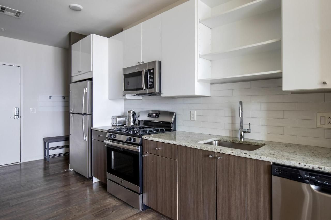 Apartment East Cambridge 1br W Gym Wd Nr Lechmere T Bos-806