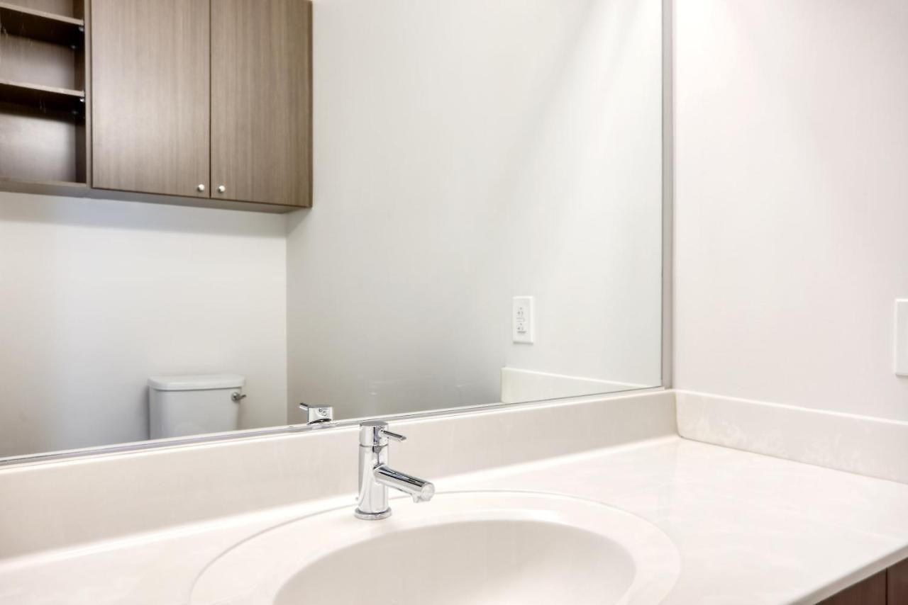 East Cambridge 2br W Wd Gym Nr Lechmere T Bos-740 *