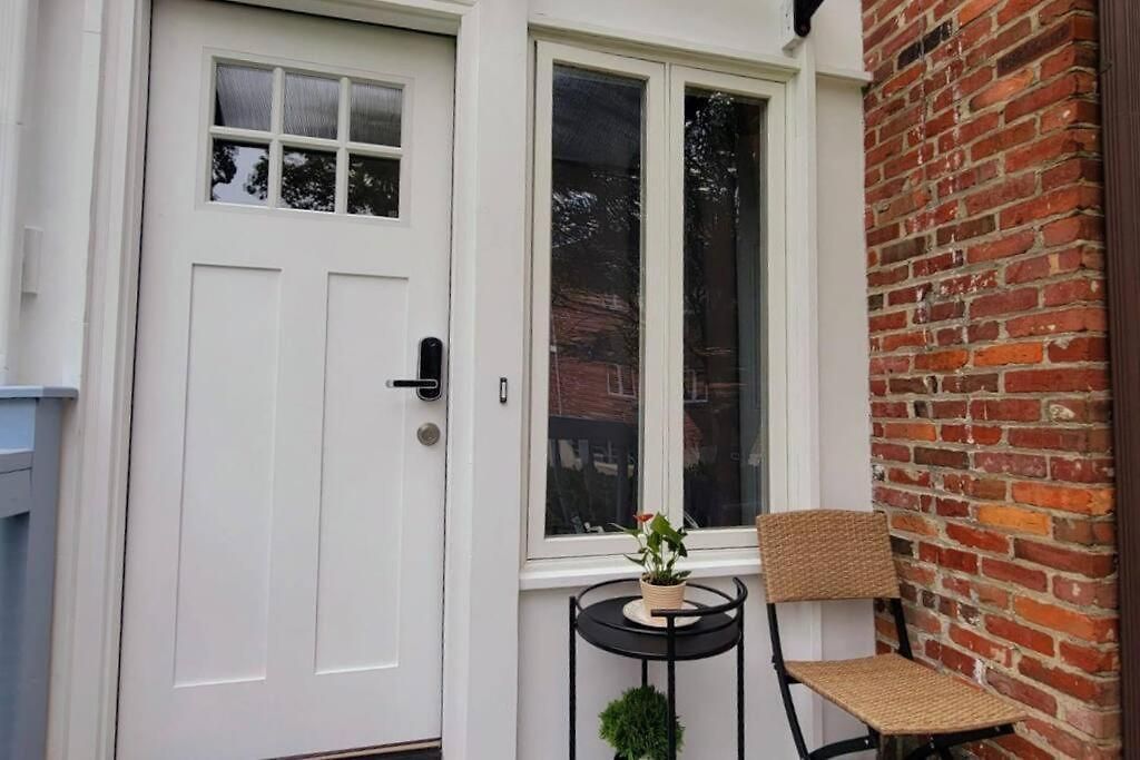 Apartment Unique & Peaceful Home, Ideal For 2026 World Cup Visitor, Free Parking