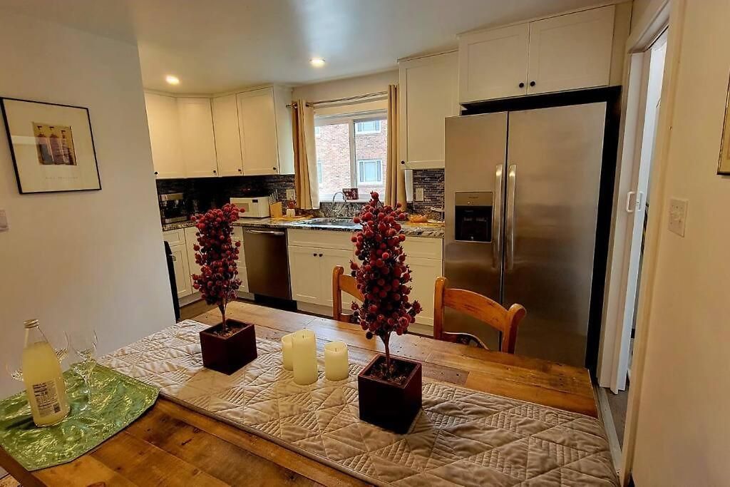 Unique & Peaceful Home, Ideal For 2026 World Cup Visitor, Free Parking *
