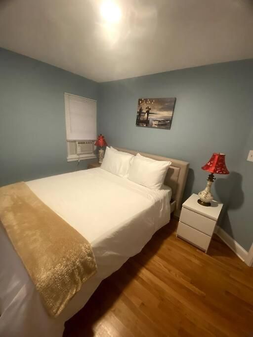 Cozy Getaway Perfect For 2026 World Cup Visit, Free Parking Apartment Boston