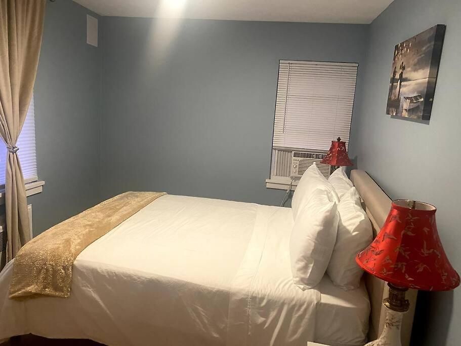 Cozy Getaway Perfect For 2026 World Cup Visit, Free Parking Boston