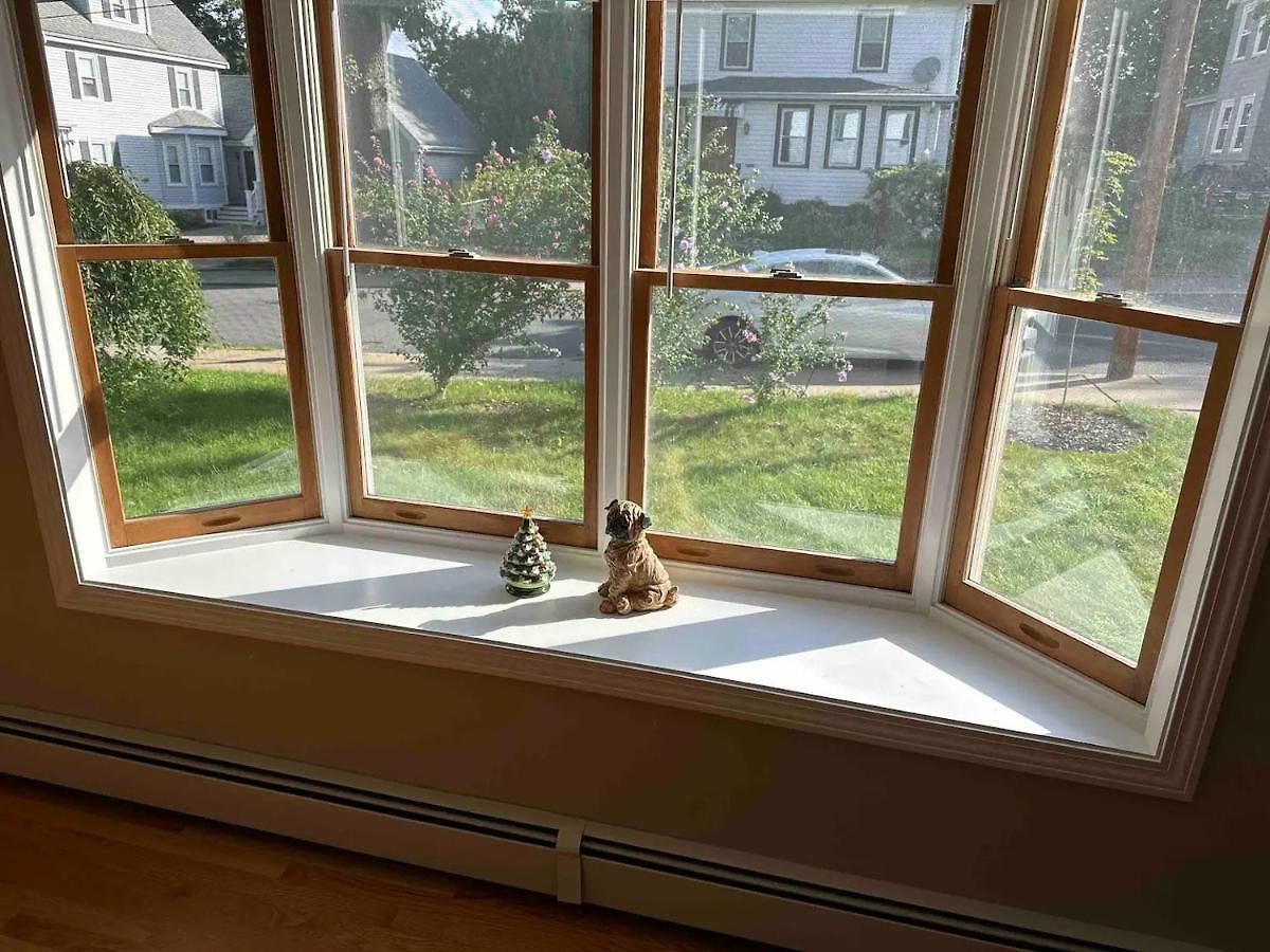 In Single Family House - Suburban Neighborhood In *