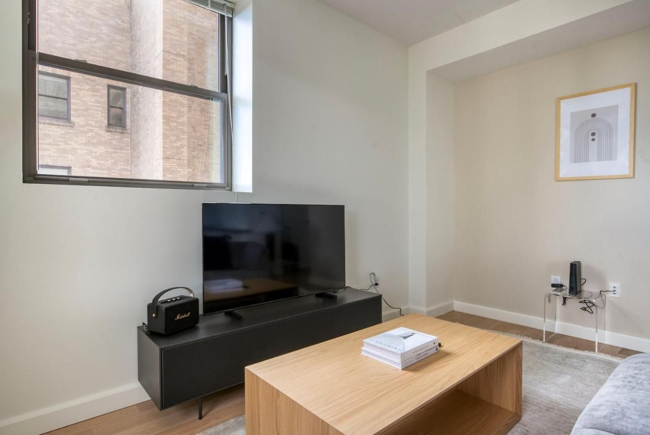 Back Bay 1br W Basketball 2 Blocks To T Bos-941 * Boston