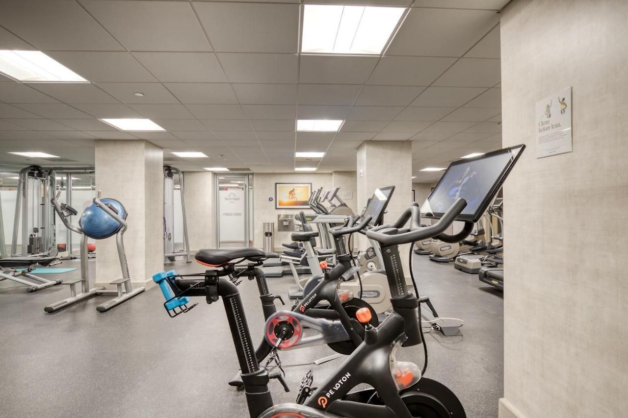 Apartment Back Bay 1br W Gym Wd Close To Garden Bos-942 *