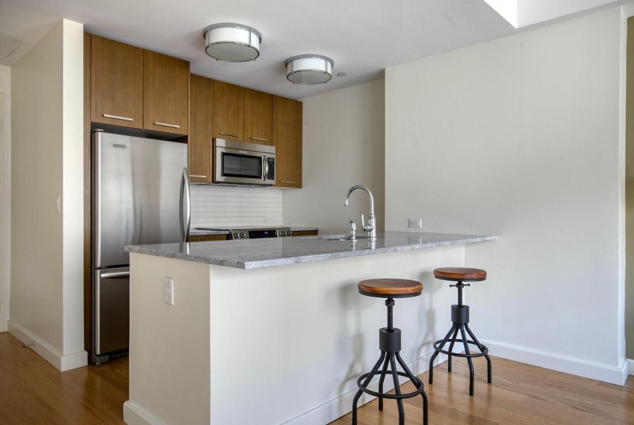 Back Bay 1br W Gym Wd Close To Garden Bos-942 Boston