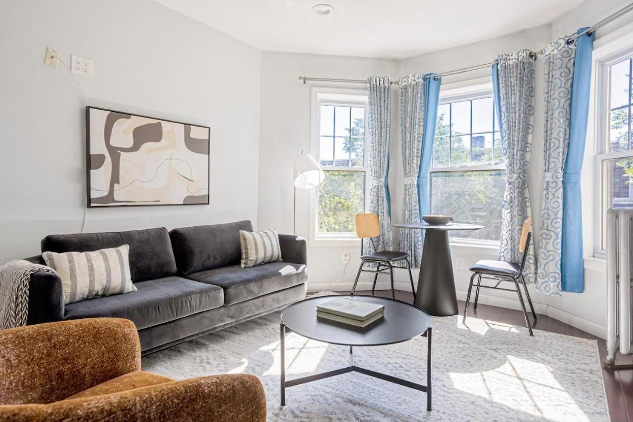 Apartment Fenway 1br W Gym Wd Nr Fenway T Bos-745 *