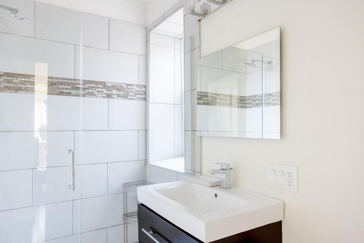 Apartment Fenway 1br W Gym Wd Nr Fenway T Bos-745 Boston