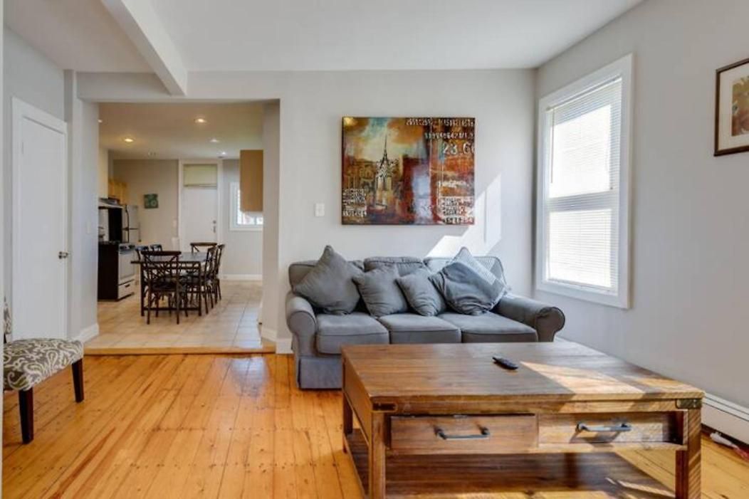 New! Entire House Near Mbta, 3 Mi To Fenway! Apartment Boston