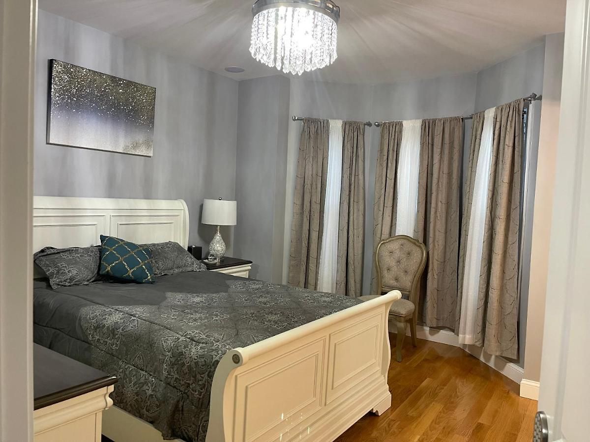 Apartment Luxury 3 Bedroom Private *