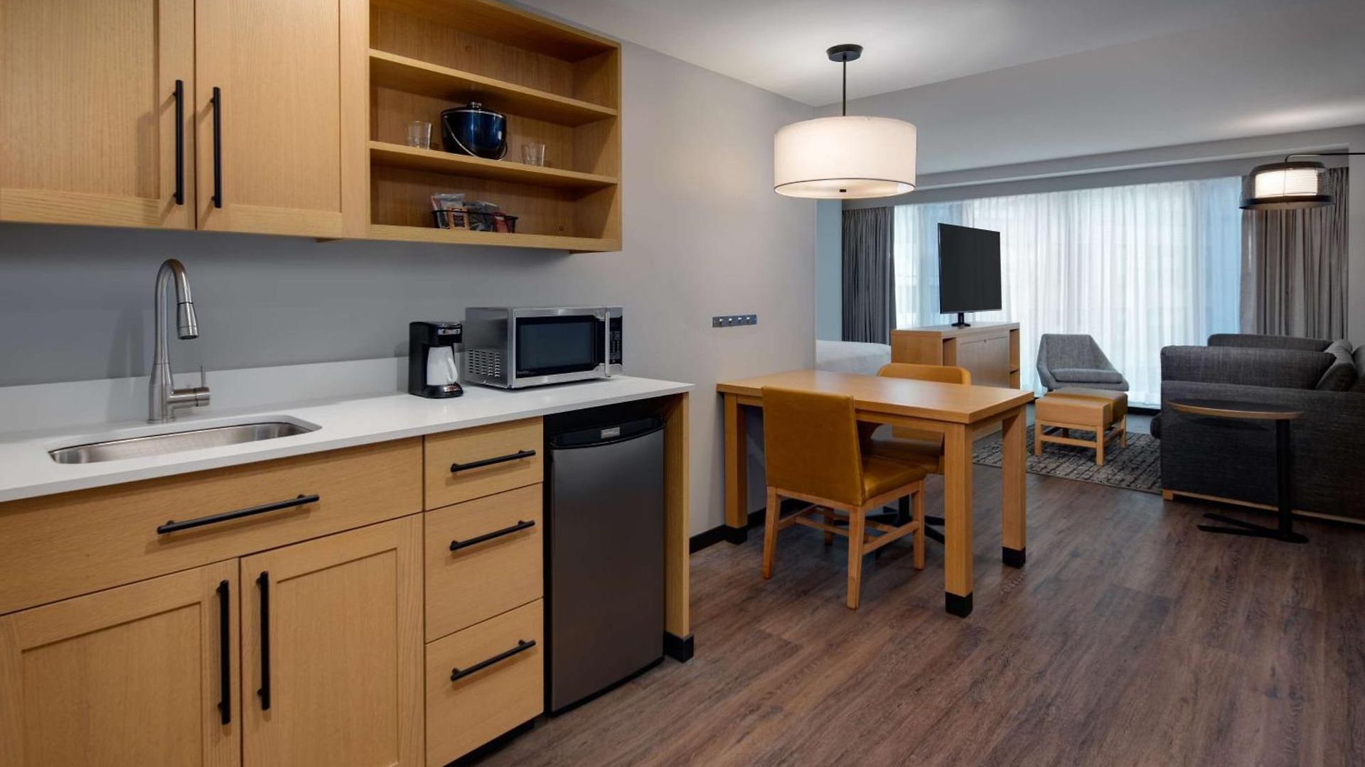 Hyatt Place Boston/seaport District Hotel Boston
