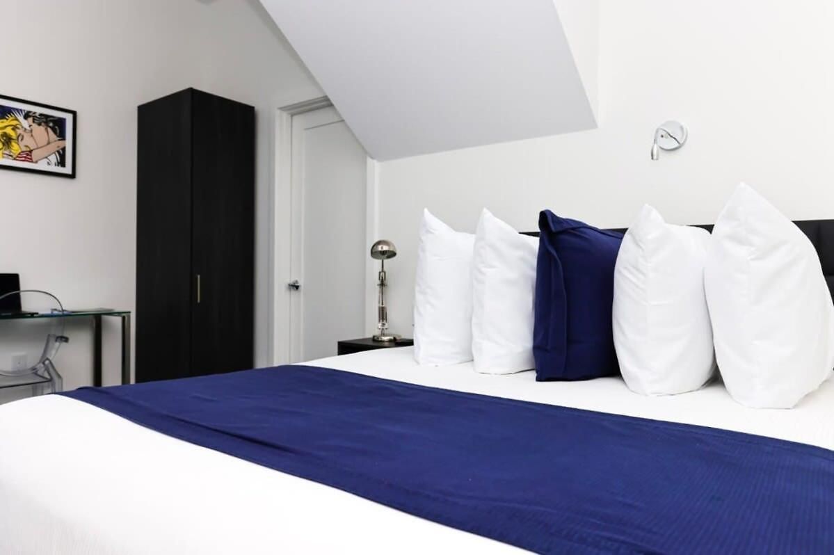 Stylish In Historic - Unit #405