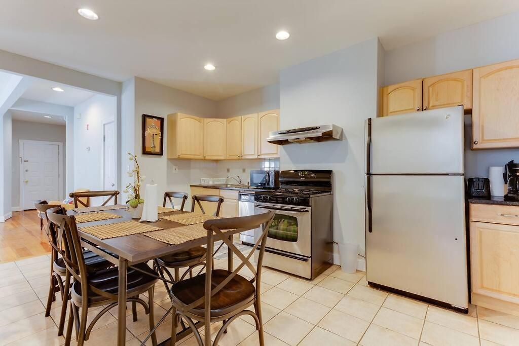 New! Near Mbta, 3mi To Fenway! *