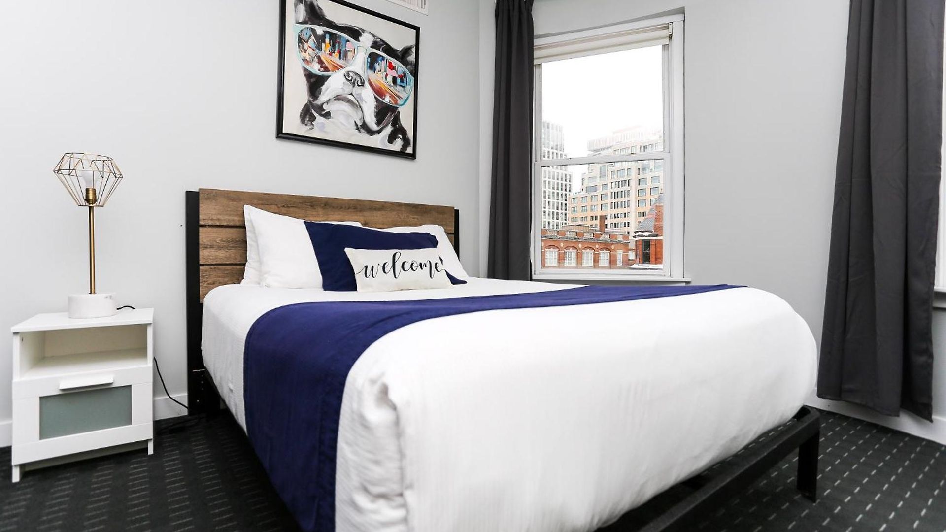 Charming On Boston's Iconic Newbury St. #8 Apartment Boston