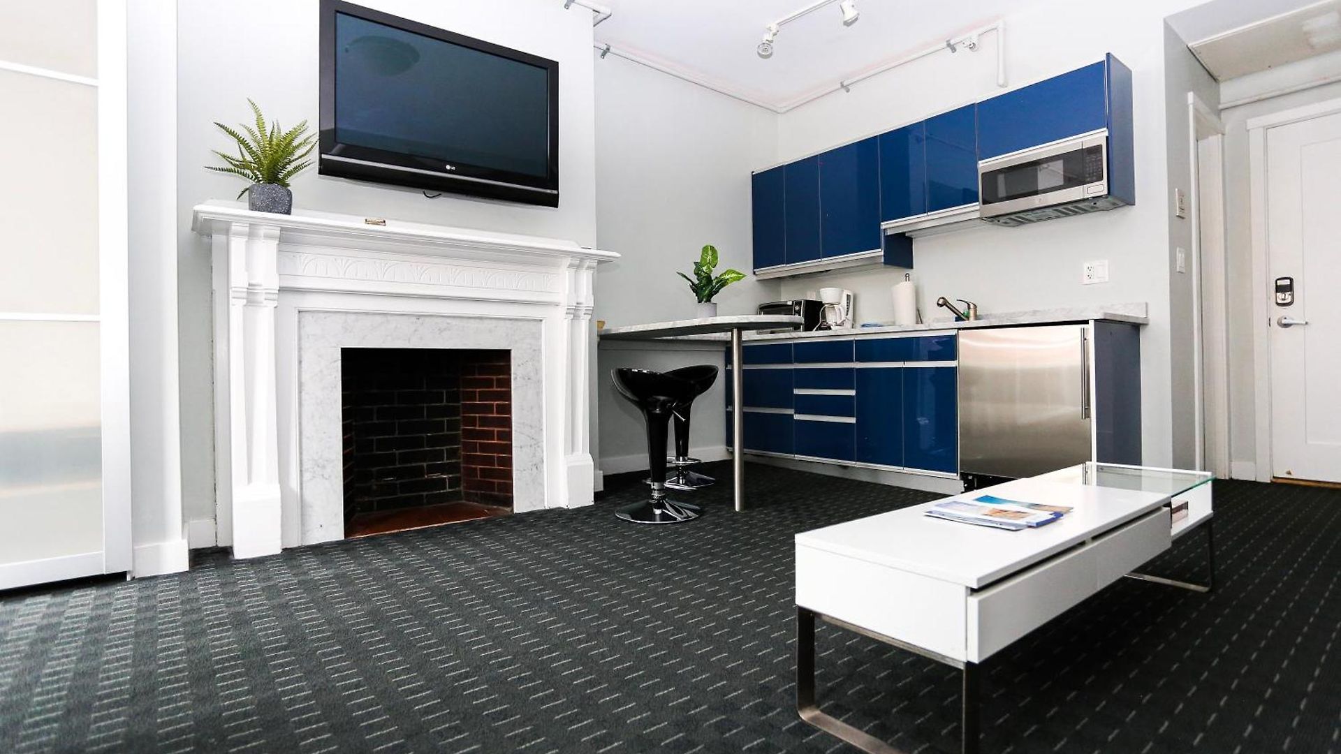 Apartment Charming On Boston's Iconic Newbury St. #8