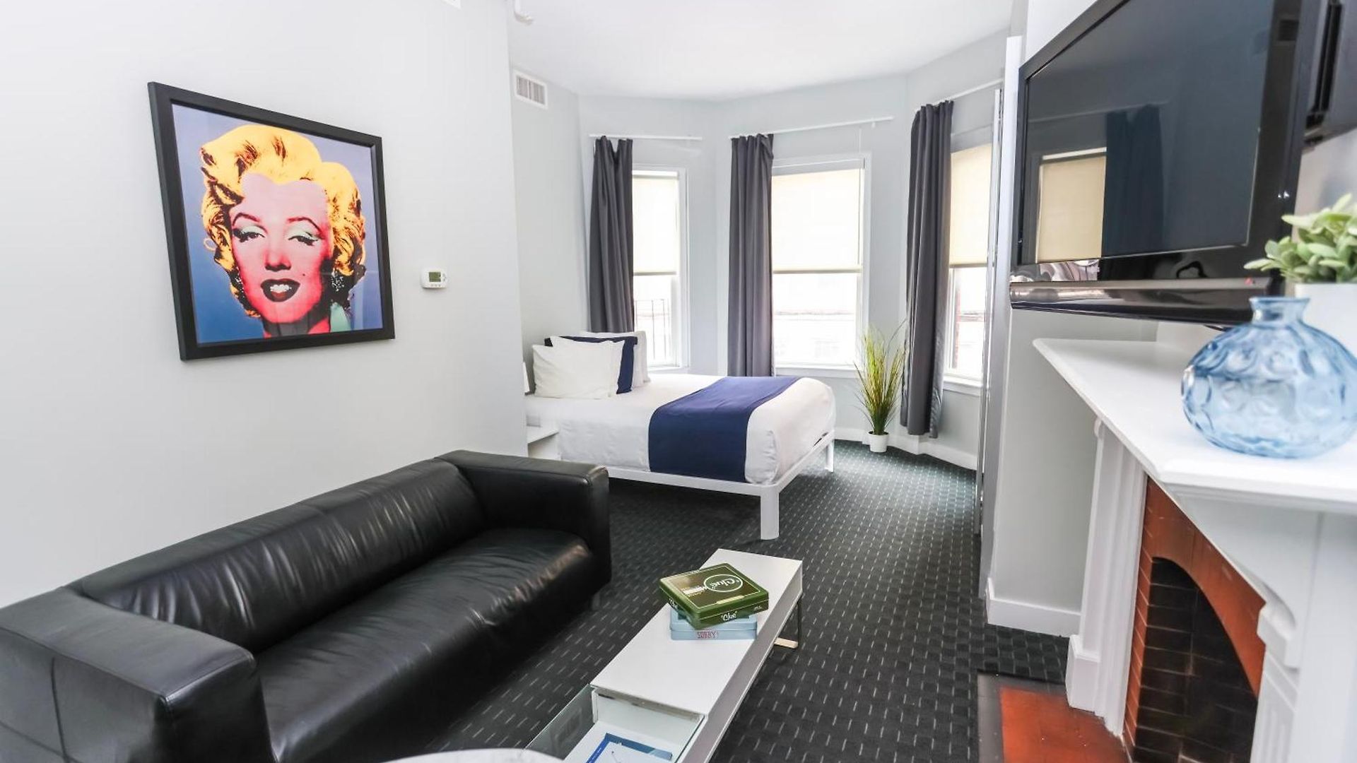 Stylish Newbury Street Studio, #2