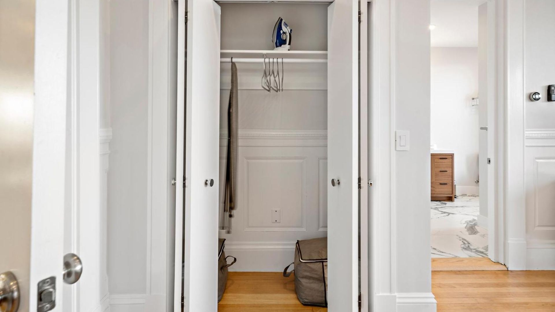 Hotel Charlesgate Boston