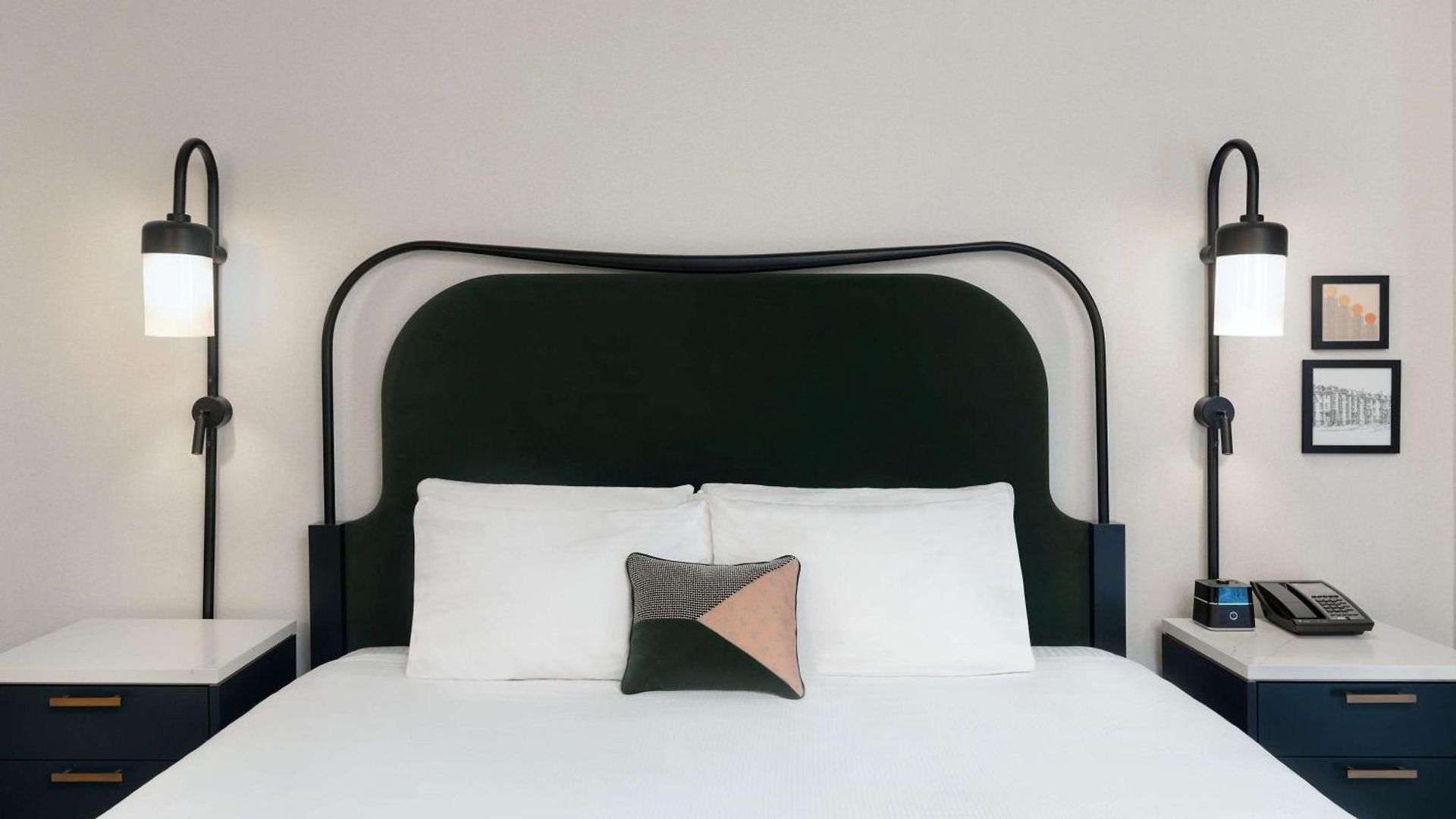 Hotel Pennyweight Boston, Curio Collection By Hilton