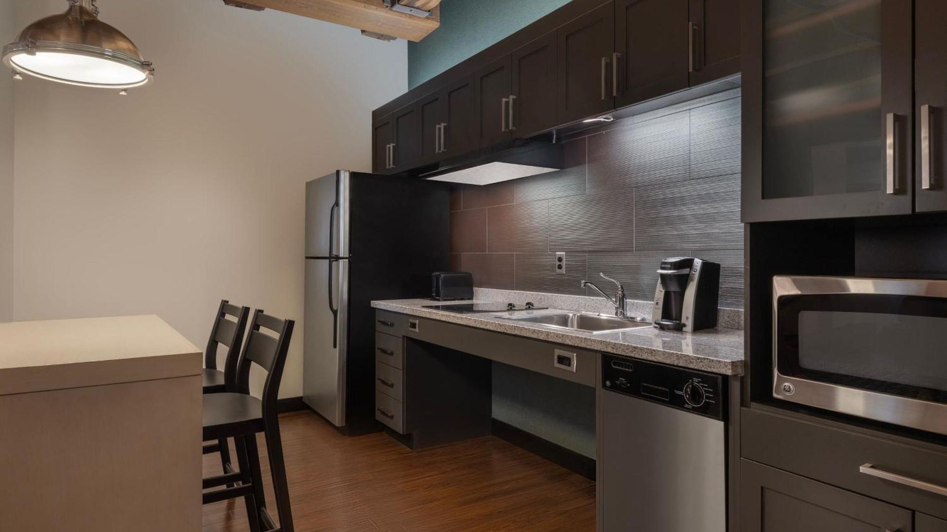 By Marriott Downtown Seaport 3* Boston
