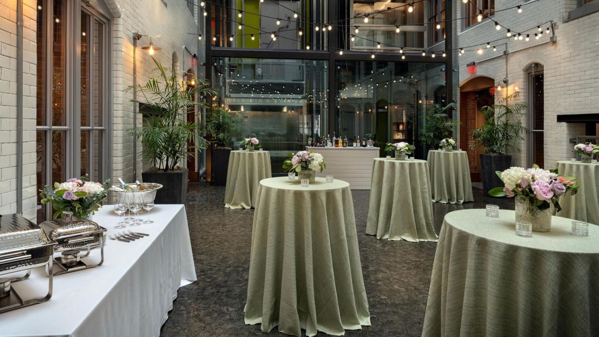 By Marriott Downtown Seaport Hotel Boston