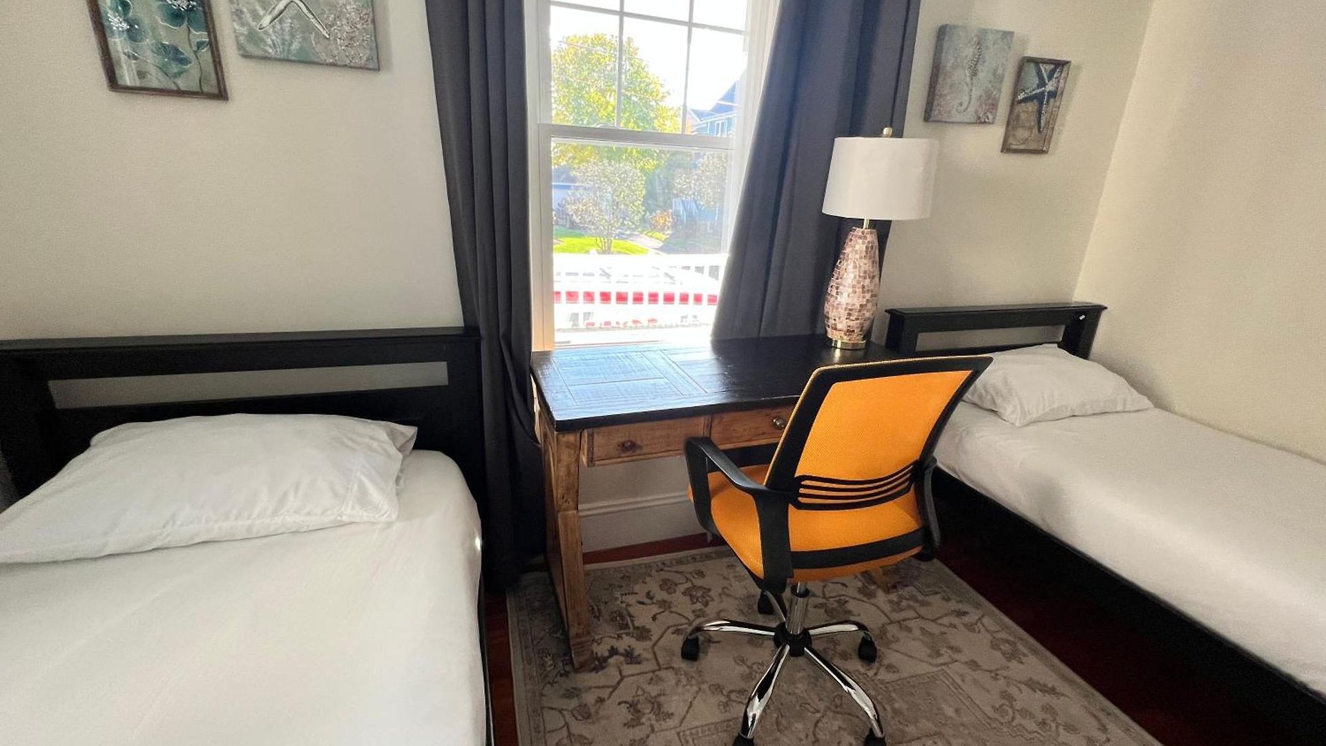 Apartment Roslindale Village