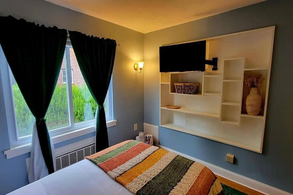 Unique & Peaceful Home, Ideal For 2026 World Cup Visitor, Free Parking Boston