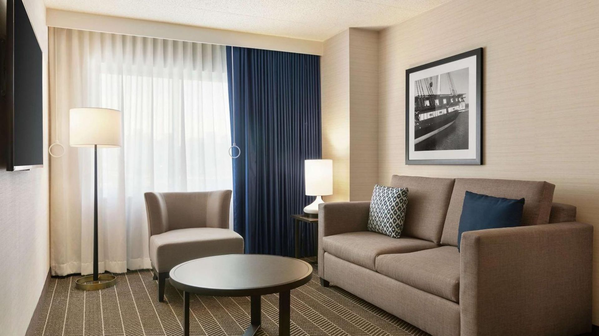 Embassy At Logan Airport 3* Boston
