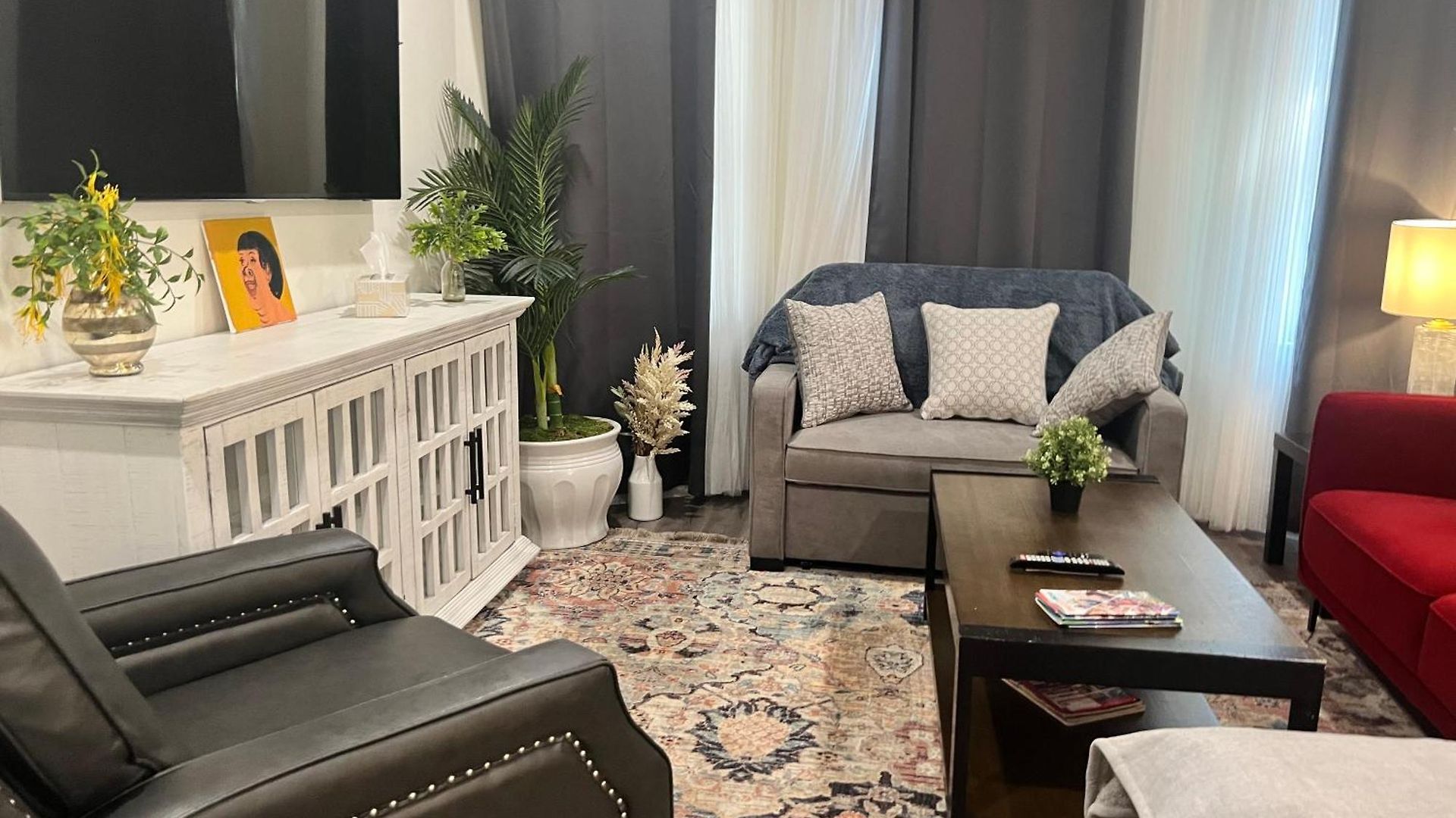 Roslindale Village Apartment Boston