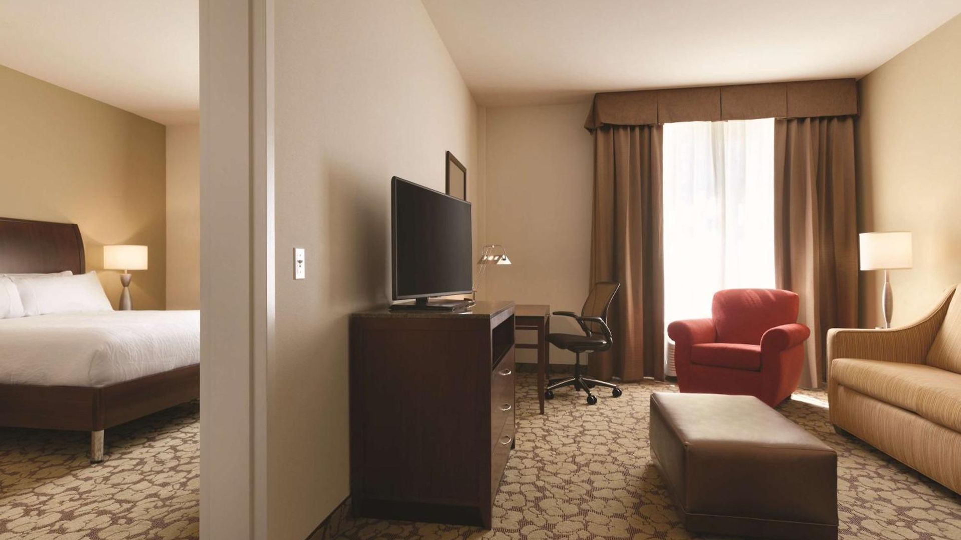 Hotel Hilton Garden Logan Airport 3*