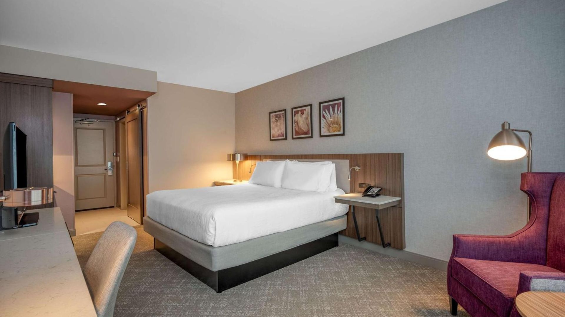 Hilton Garden Logan Airport