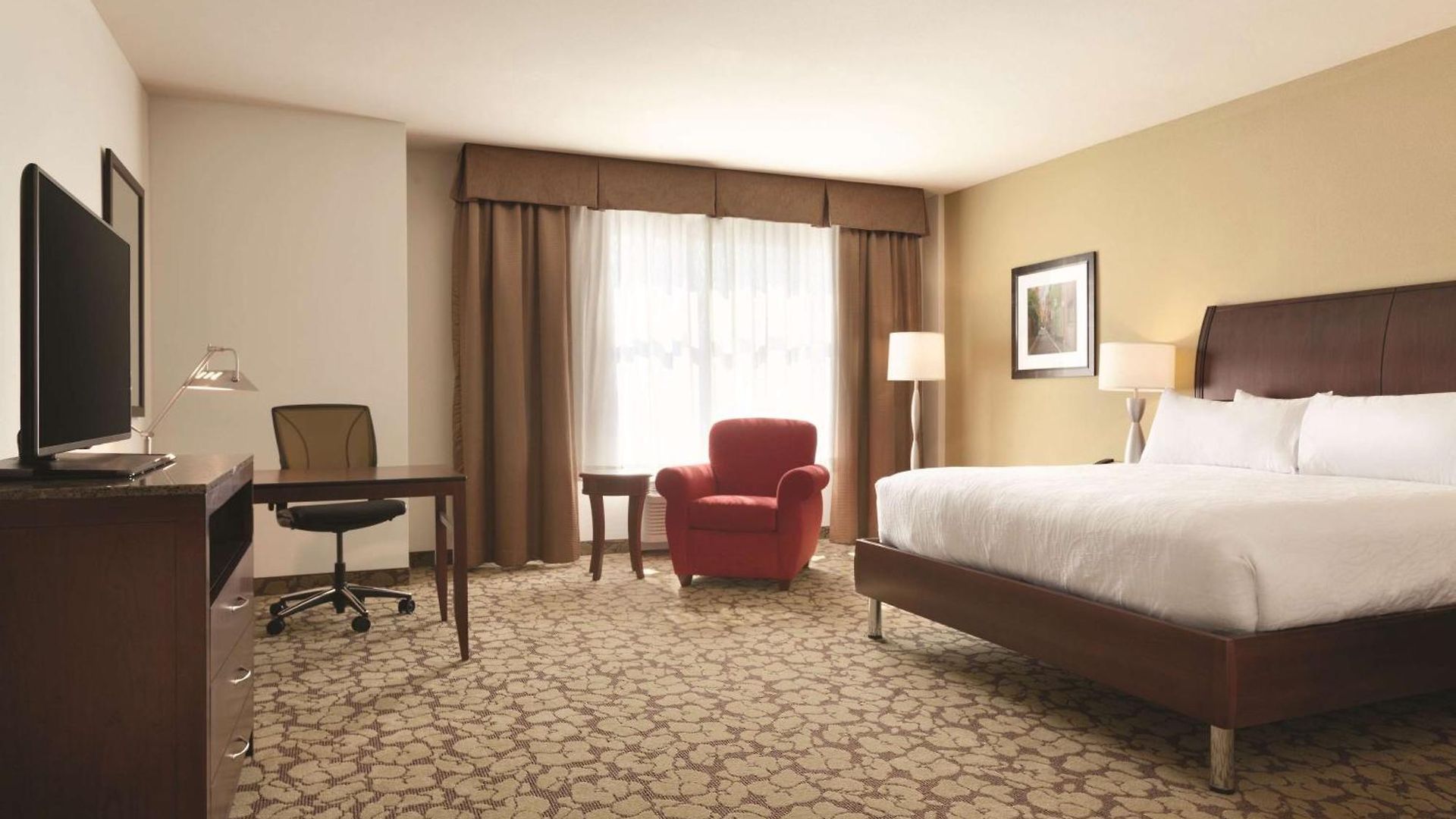 Hotel Hilton Garden Logan Airport 3*