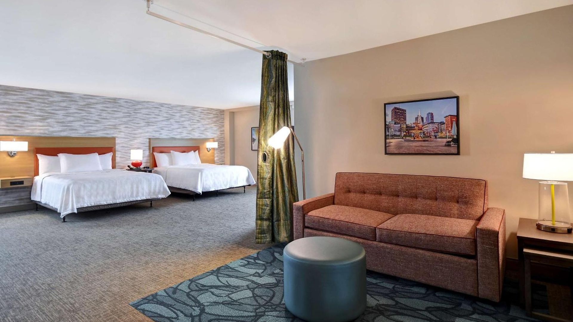 Hotel Home2 By Hilton South Bay 3*