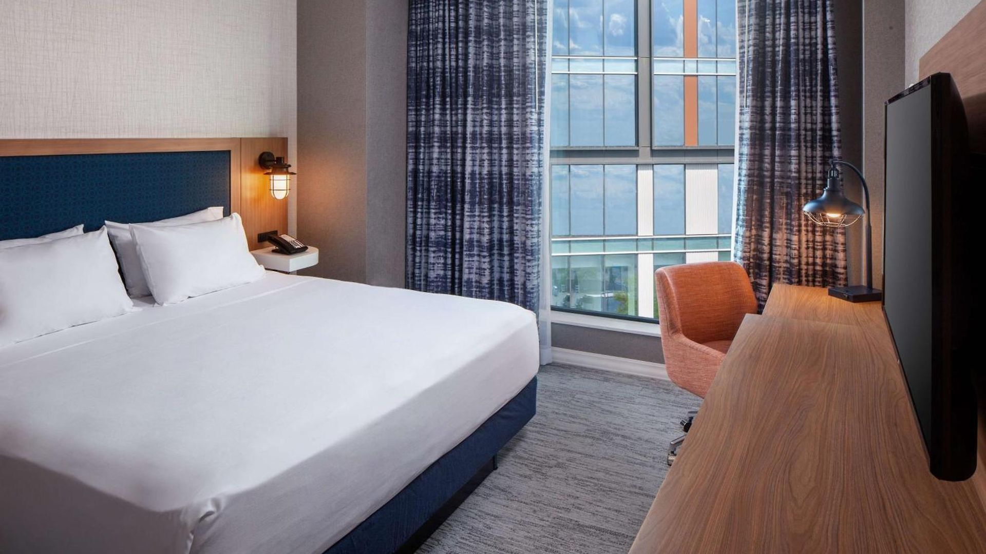 Hotel Hampton By Hilton At The Seaport District