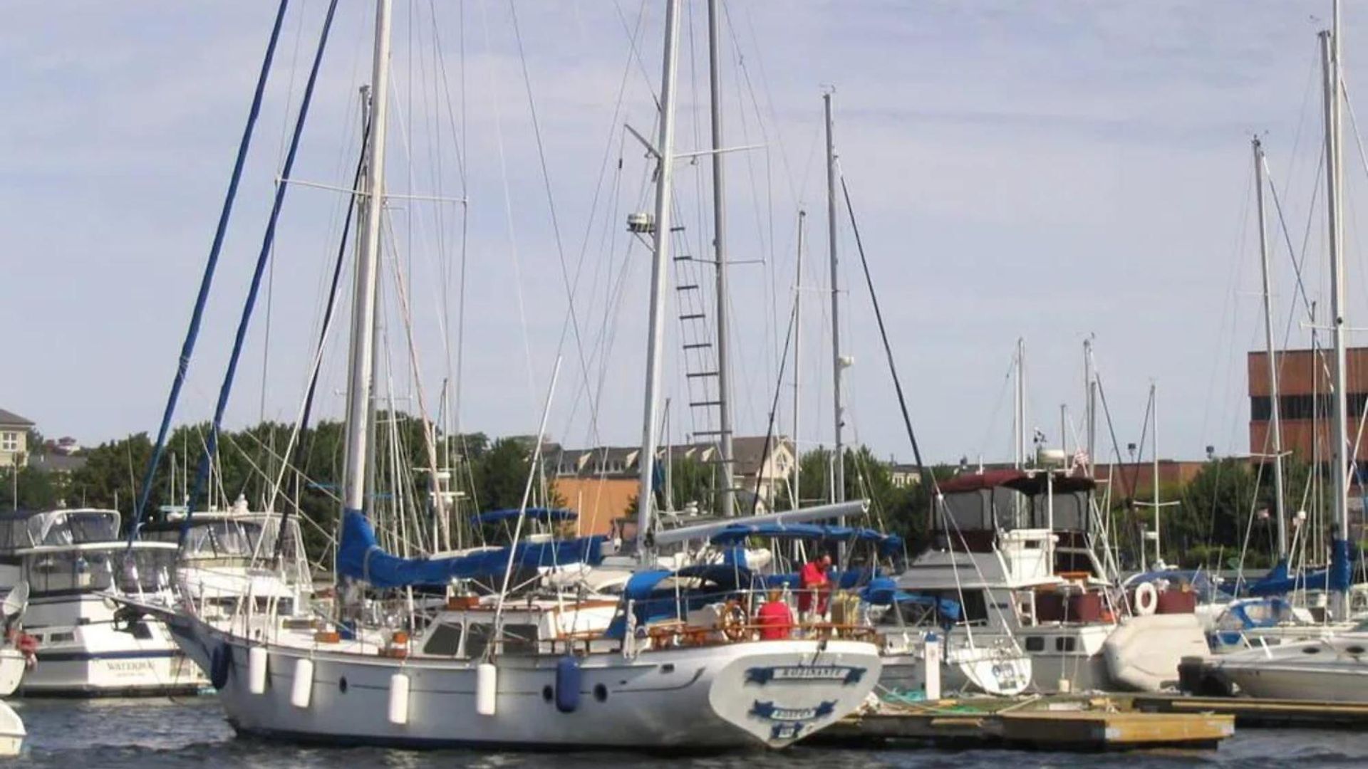 Hotel By Marriott Harbor On Tudor Wharf Boston