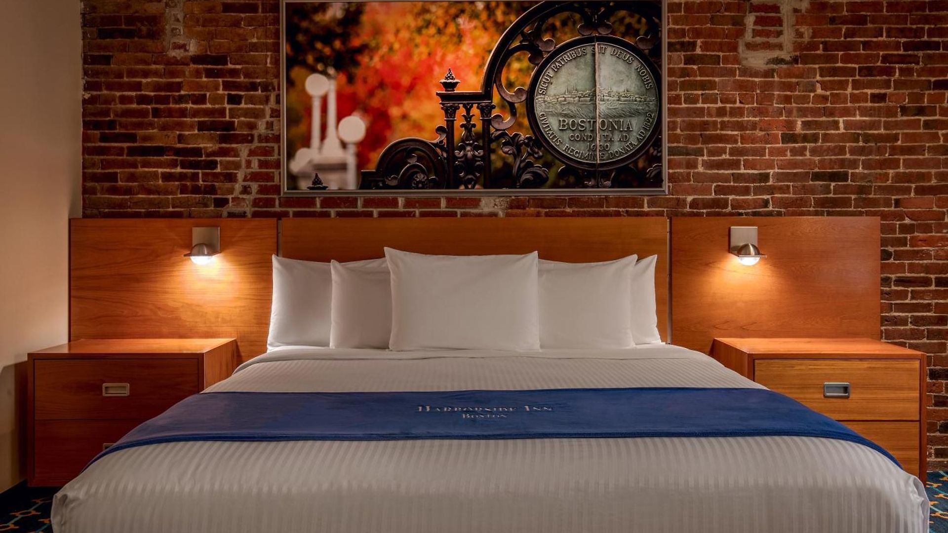 Hotel Harborside
