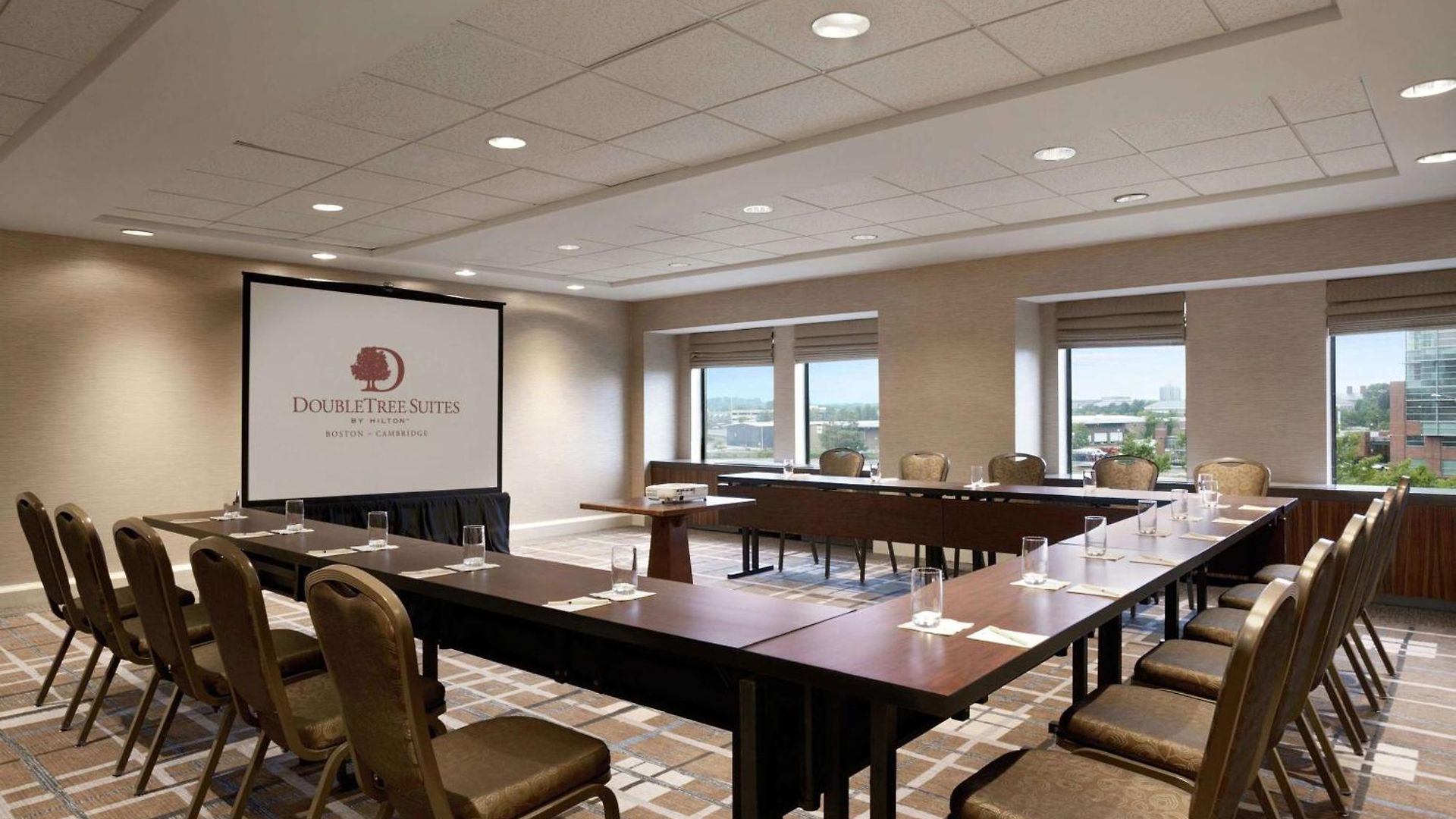 Hotel Doubletree By Hilton - Cambridge