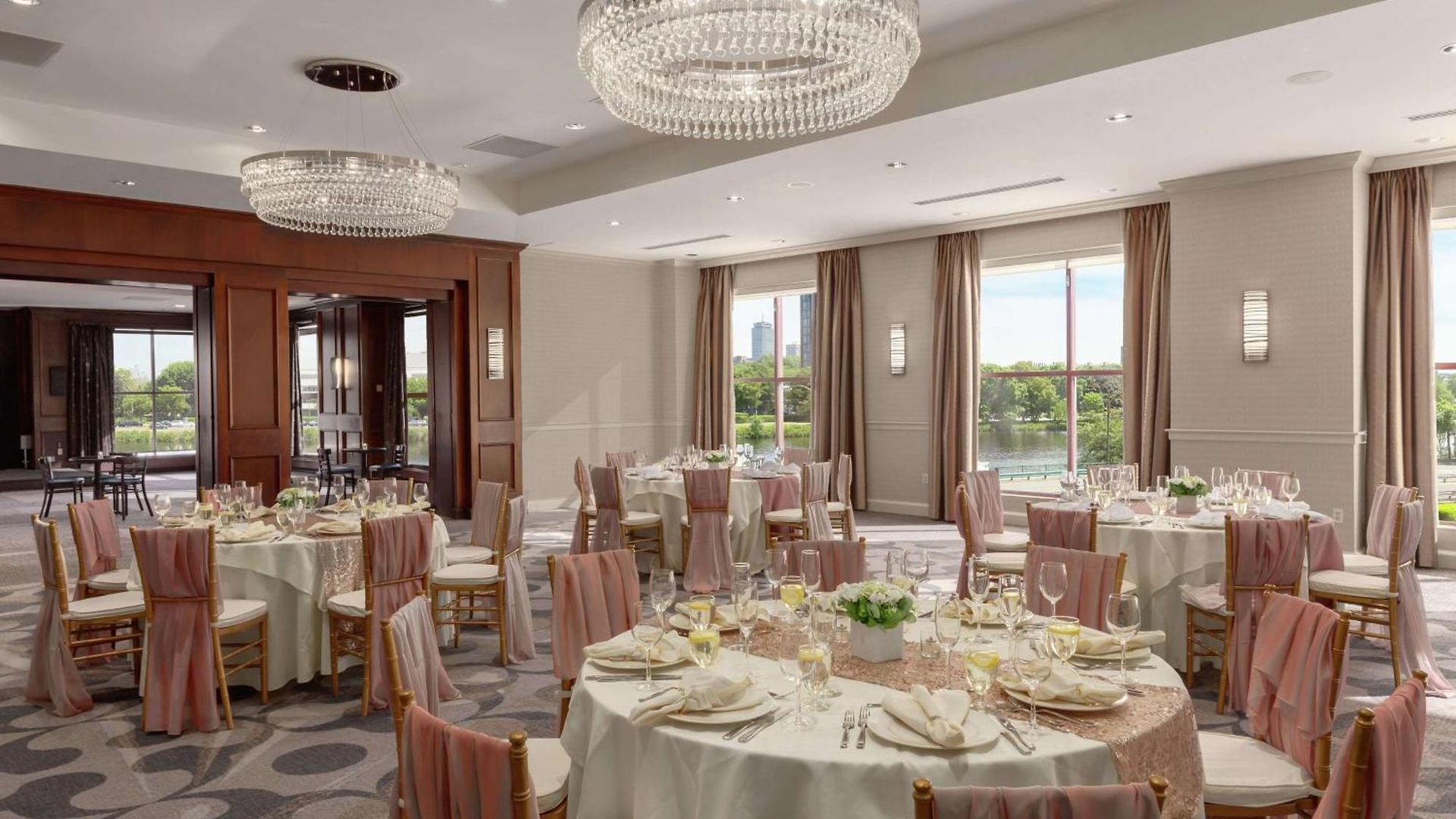 Doubletree By Hilton - Cambridge Hotel 4*